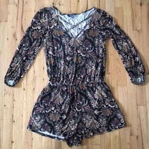 American Eagle 3/4 Long Sleeve Romper